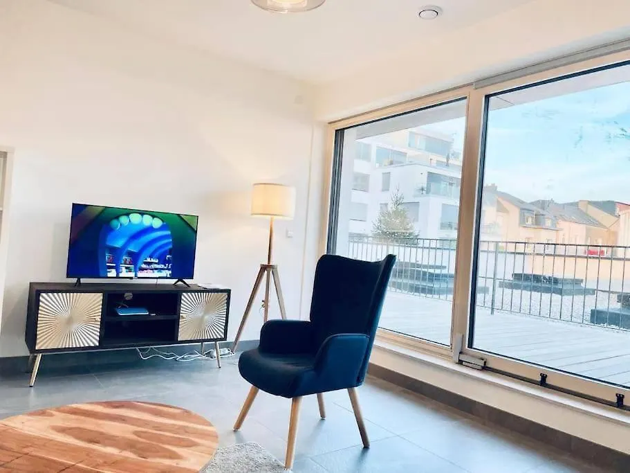 Elegant 2 Bedrooms In Center With Parking &Terrace- 142-99 Luxemburgo 0*,  Luxemburgo